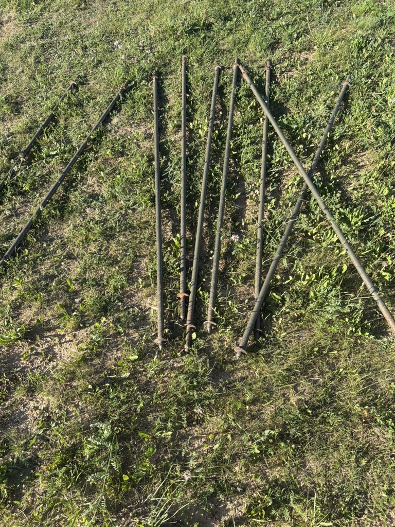 Tyče